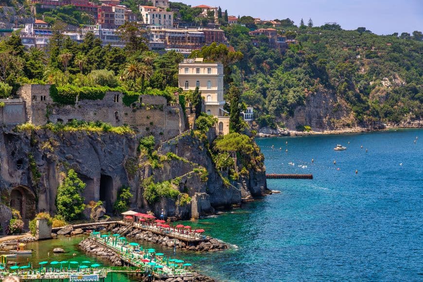 How Many Days in Amalfi Coast, Sorrento Coast in Italy