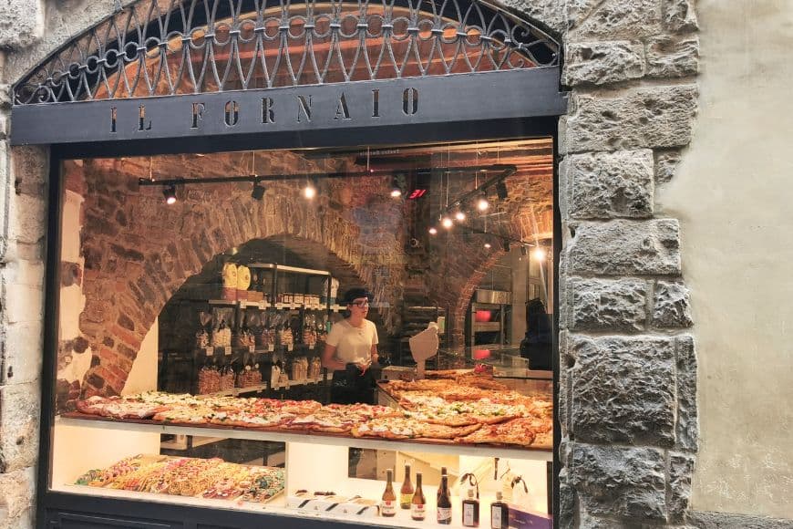 Bergamo Travel Guide, Il Fornaio Bakery In Bergamo Italy