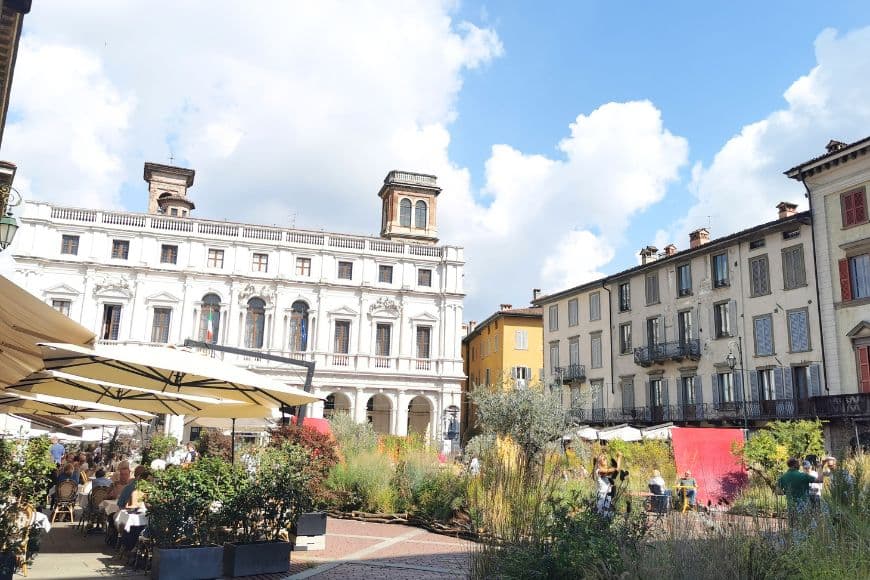 Where to Stay in Bergamo, Palazzo Nuovo In Piazza Vecchia, Bergamo