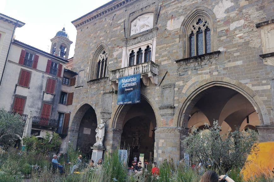 Bergamo Travel Guide, Piazza Vecchia In Bergamo's Historic Upper Town