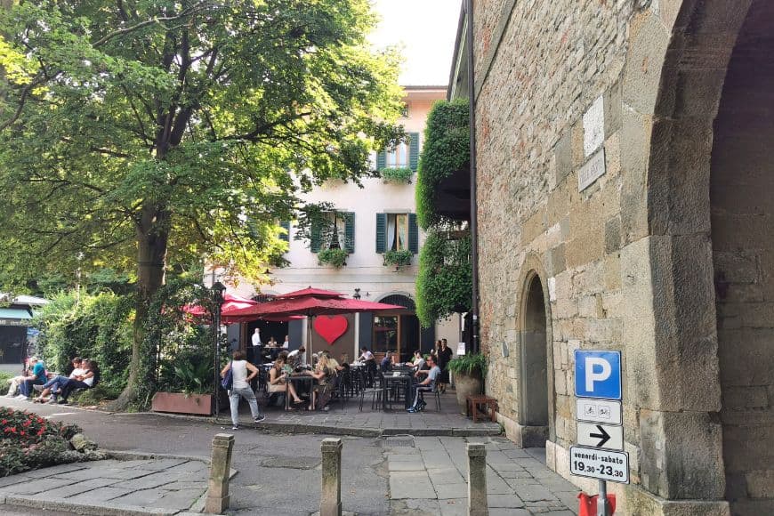 Is Bergamo Worth Visiting, Outdoor Aperitivo In Bergamo Alta