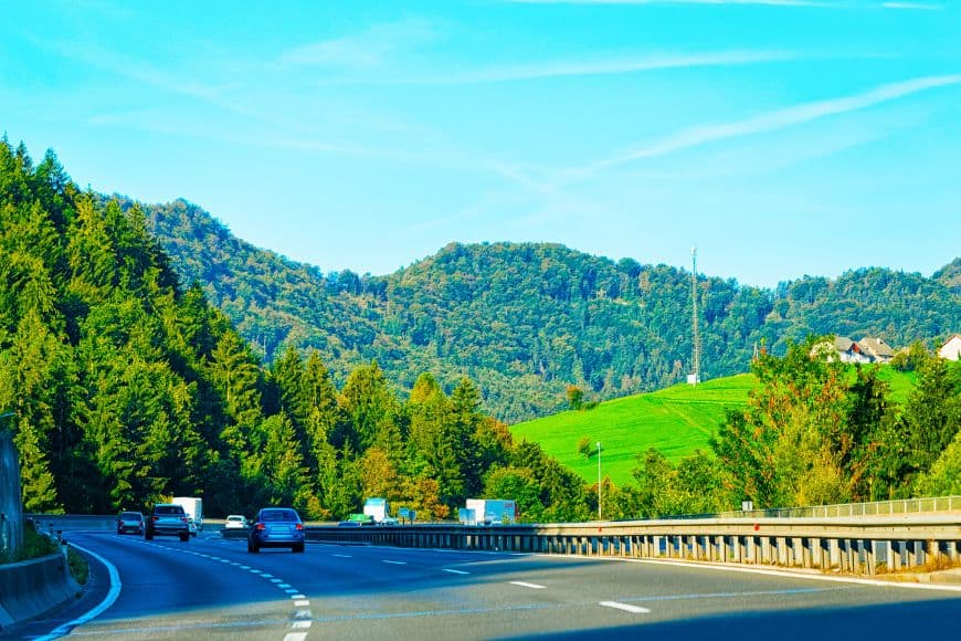 Slovenia Travel Tips, Scenic drive through the Julian Alps in Slovenia