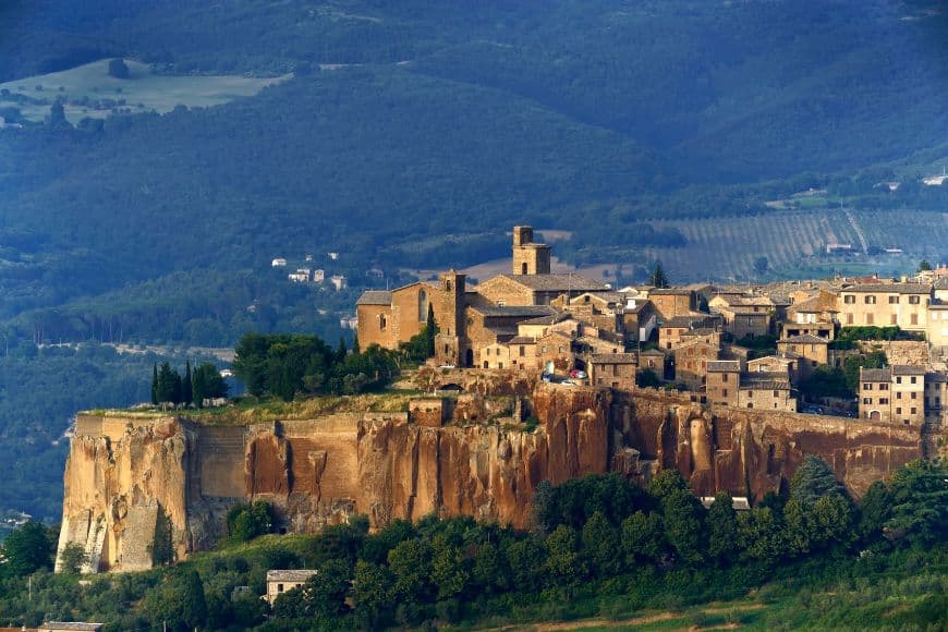 Small Towns in Italy to Visit,Hilltop town of Orvieto overlooking the Umbrian countryside