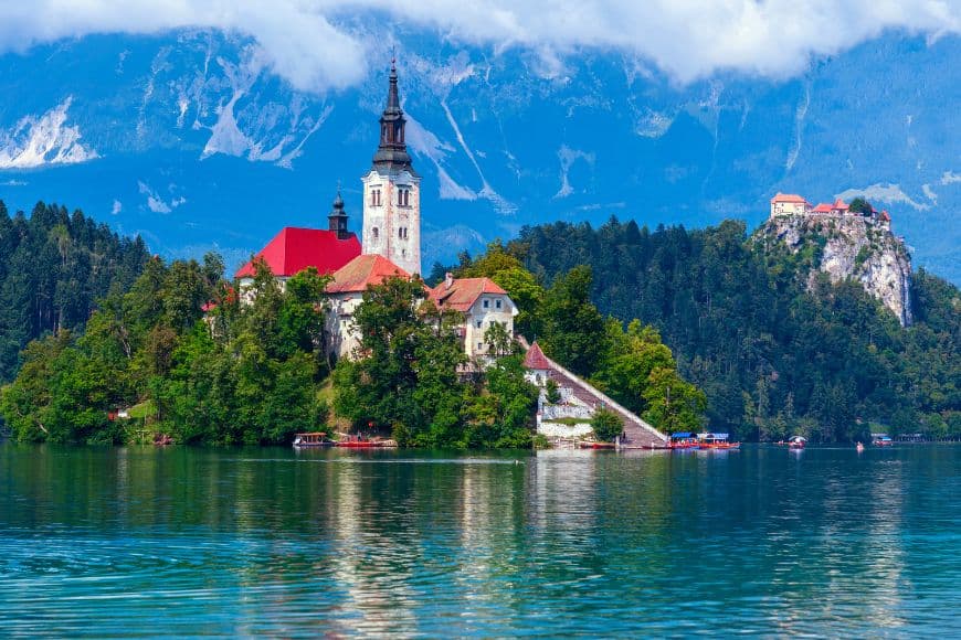 10 Day Croatia Itinerary, Lake Bled and Julian Alps in Slovenia