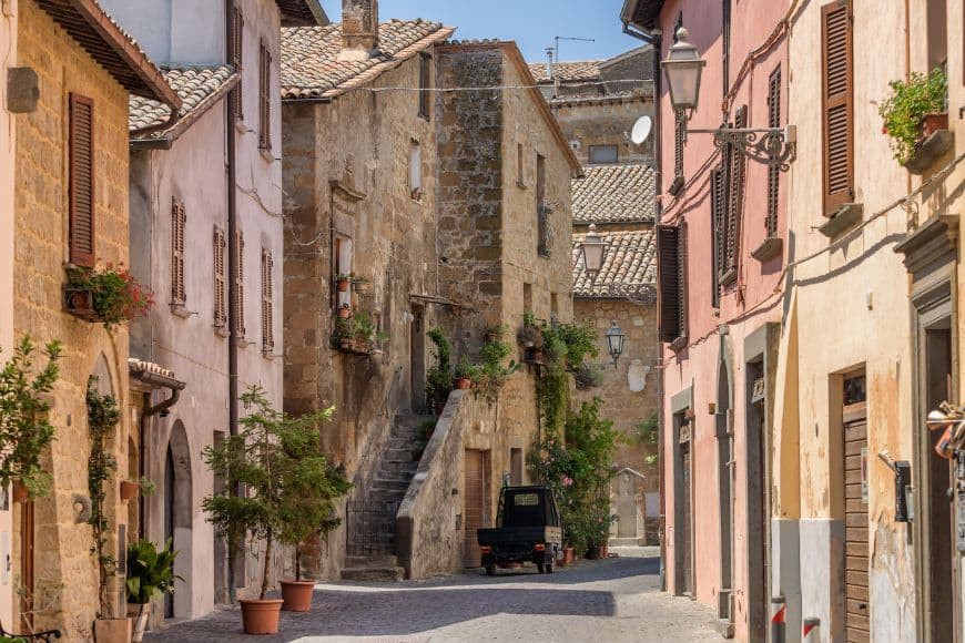 Is Orvieto Worth Visiting, Medieval streets in the historic center of Orvieto, Italy